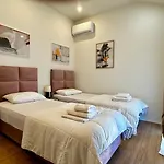 Άνετο Και Πολυτελές Οροφοδιαμέρισμα 2